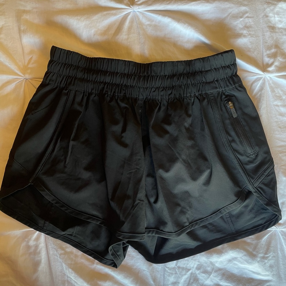 Lulu shorts